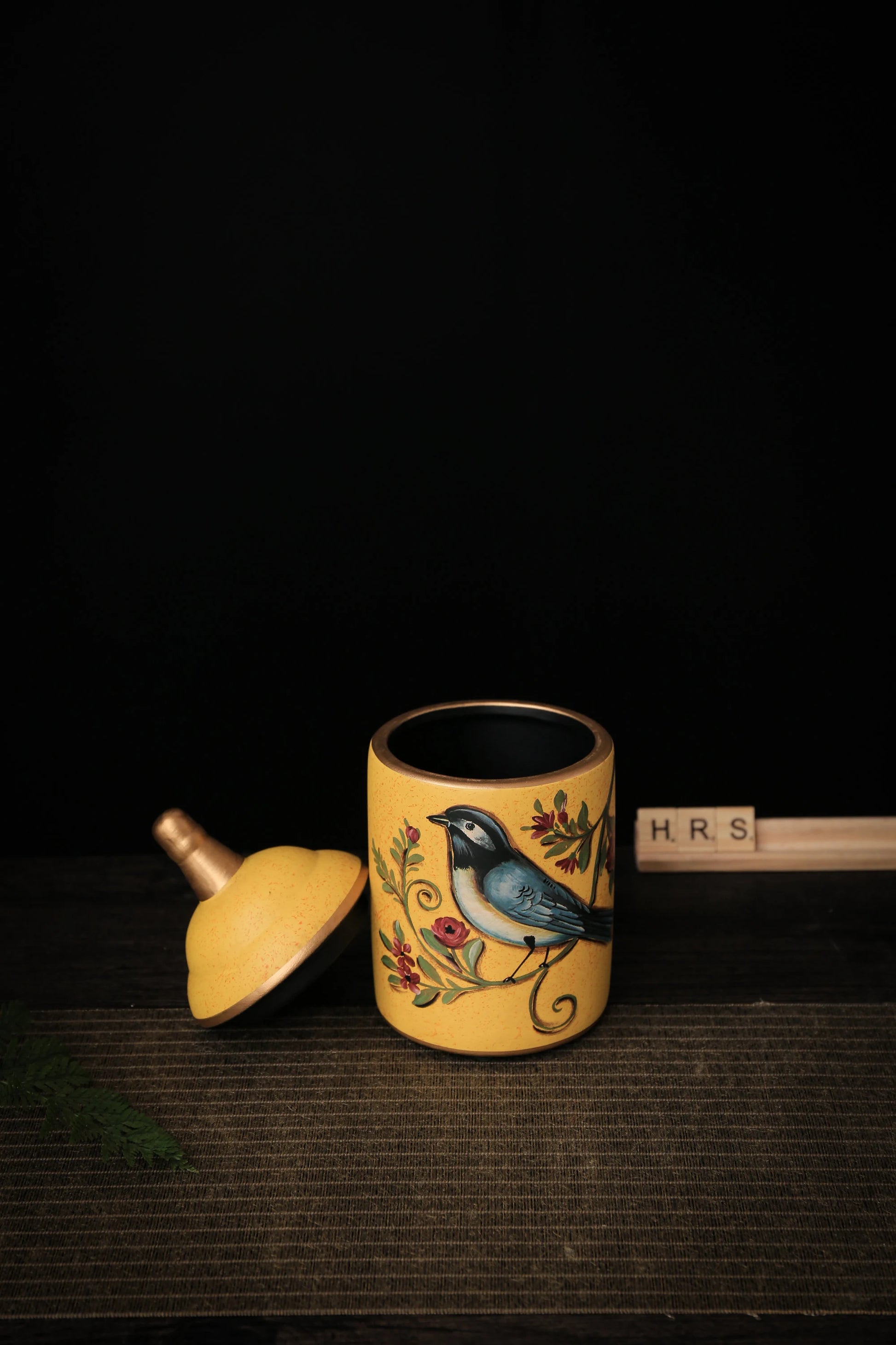 Medium ceramic container jar with bird motif and lid for condiments or tea