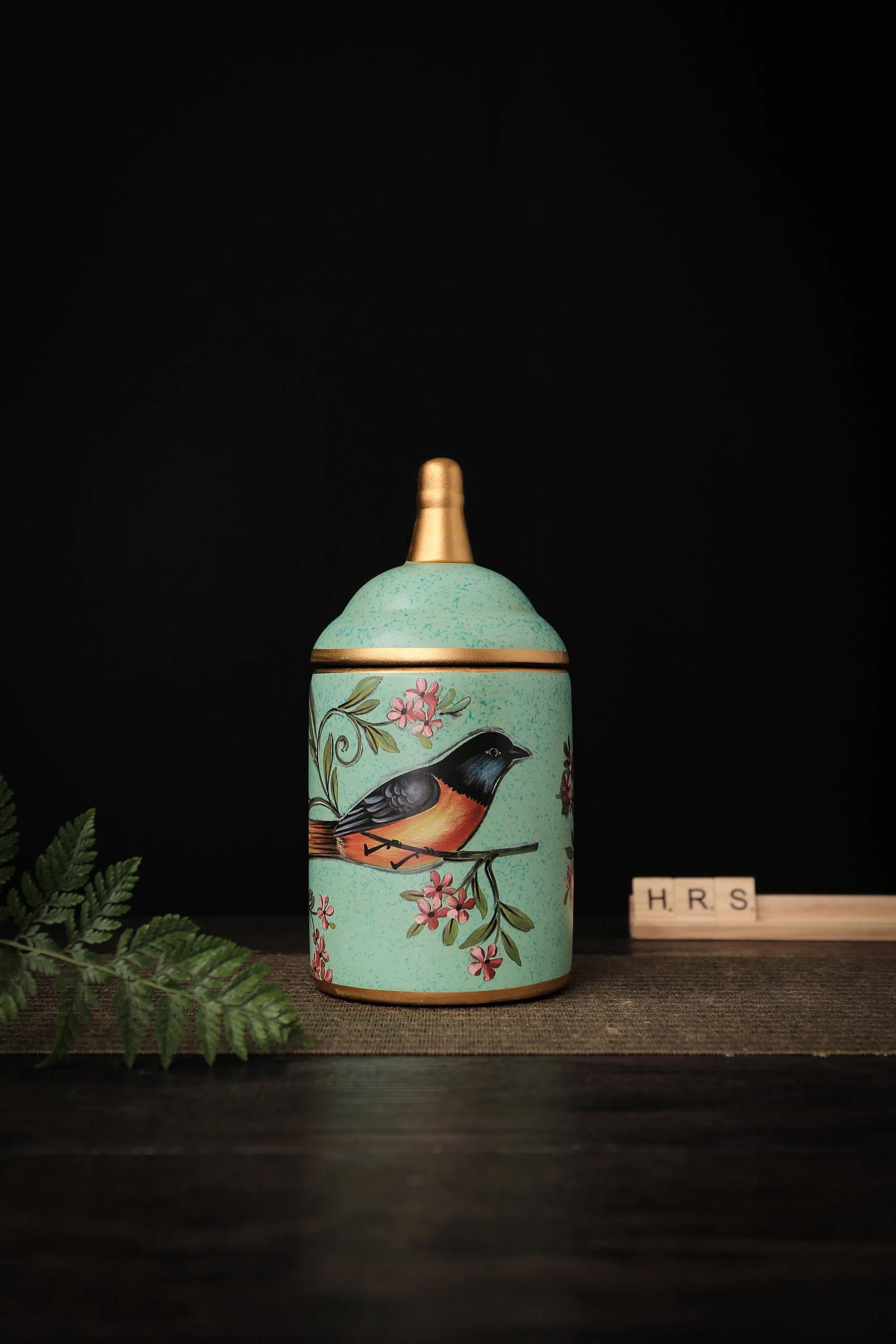Retro ceramic spice jar with hand-painted bird, perfect for kitchen storage_green version