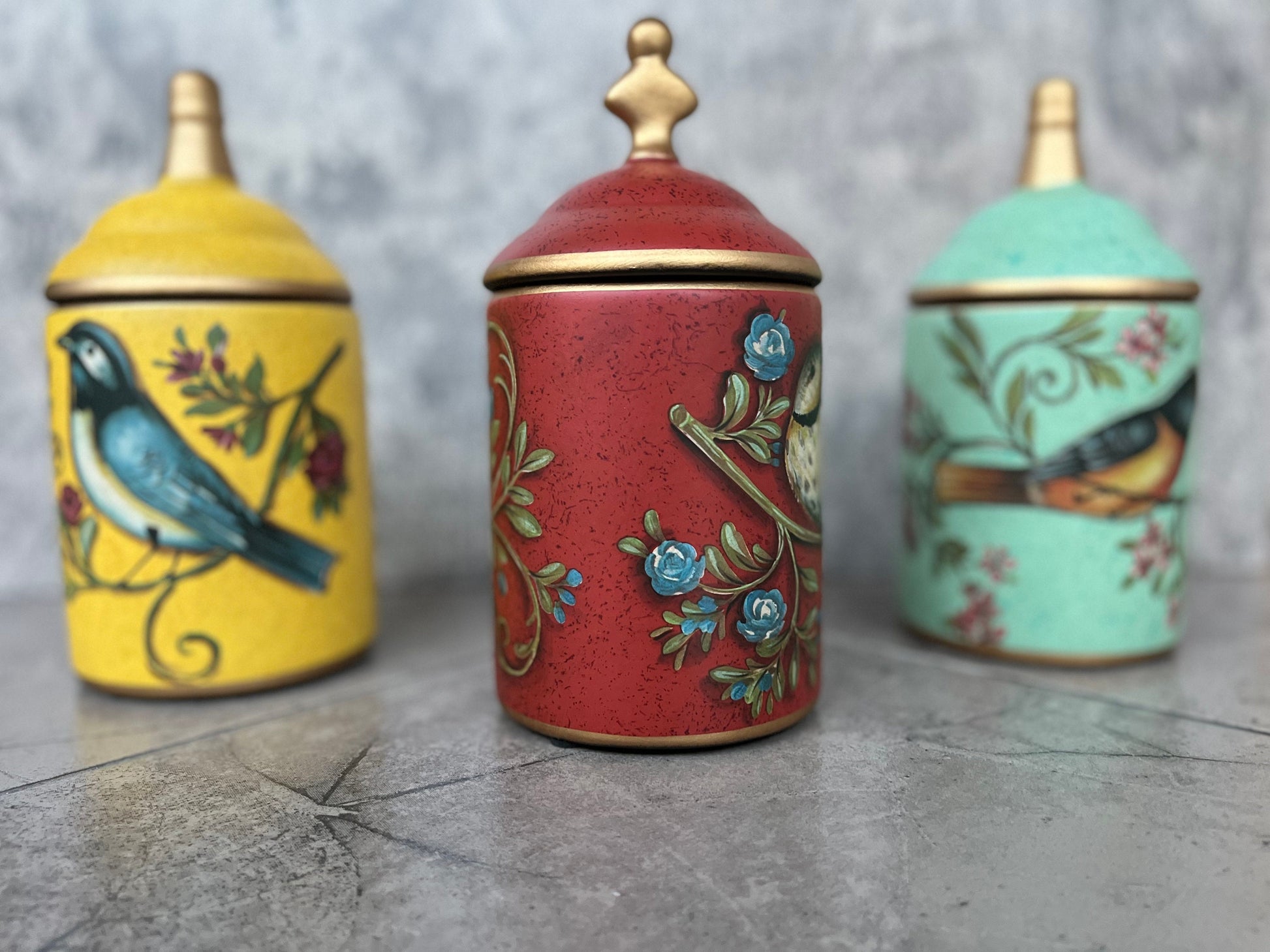 Retro style bird ceramic jars in assorted colors for tea, sugar, and spice storage