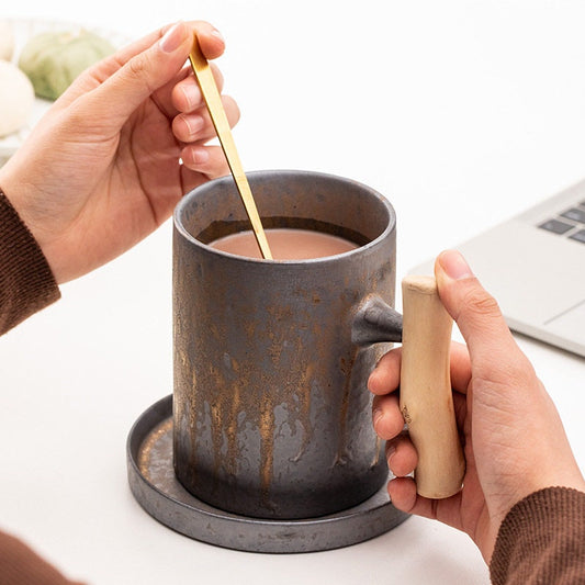 Japanese ceramic silver 20oz coffee mug resting on matching silver plate coaster – handmade clay tea and coffee set bundle by Home Relax Studio