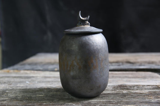 Seamless moon ceramic tea canister with rustic matte finish and moon decor on the lid – Home Relax Studio